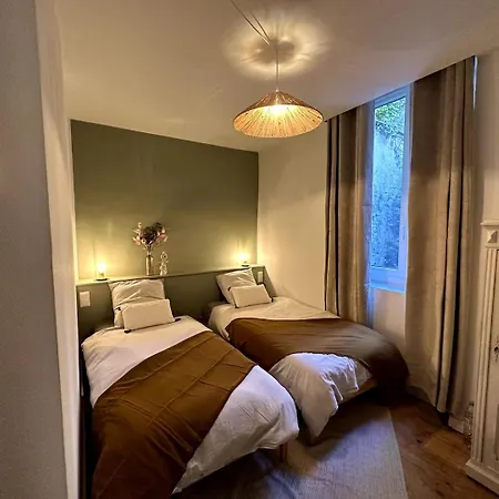 Magnifique Bonnes T5 Apartman